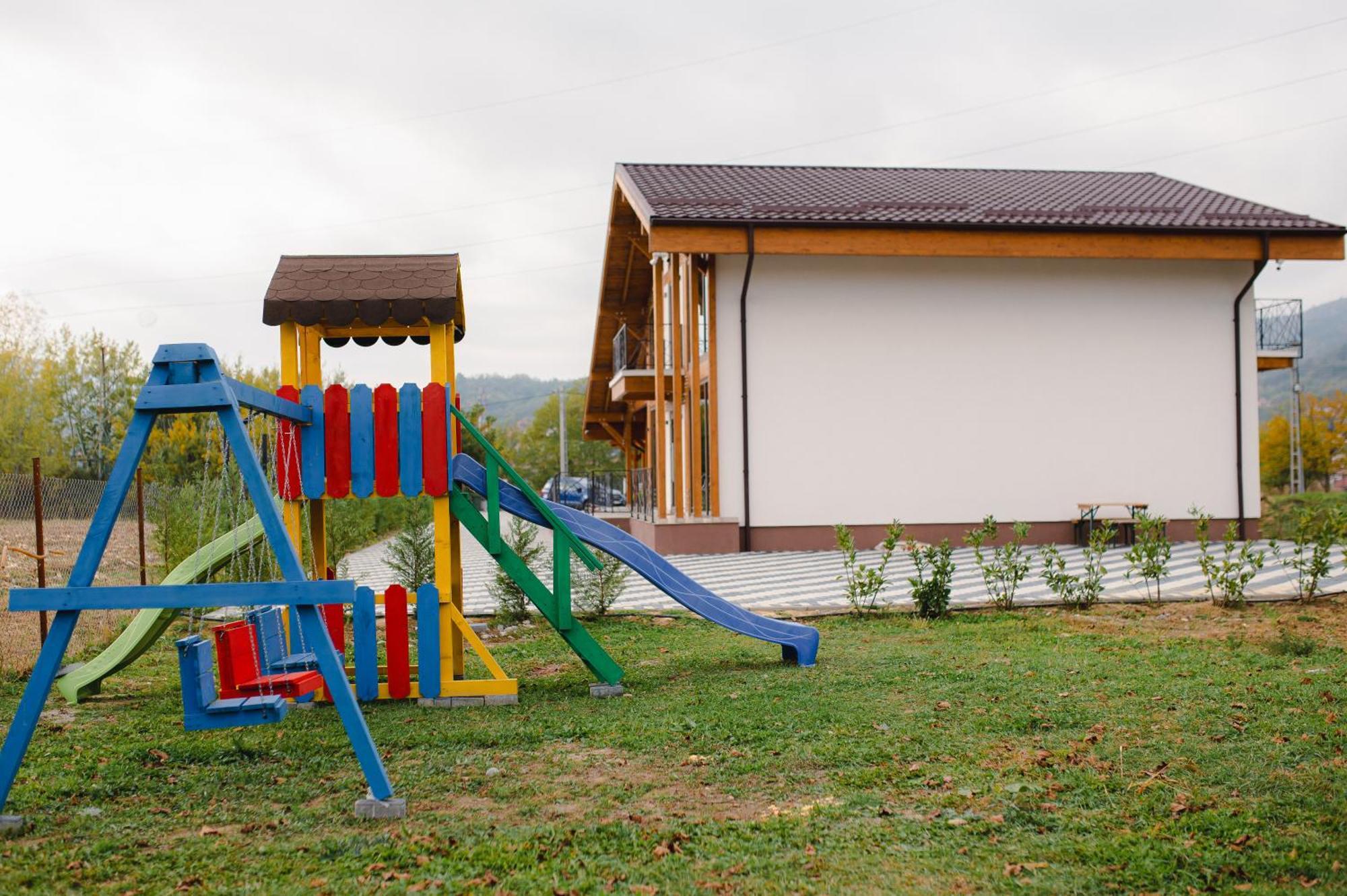 Pensiunea Subcarpati Calimanesti Exterior photo